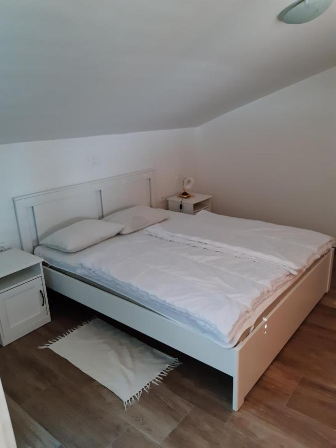 Apartment Finderli Buzet Esterno foto